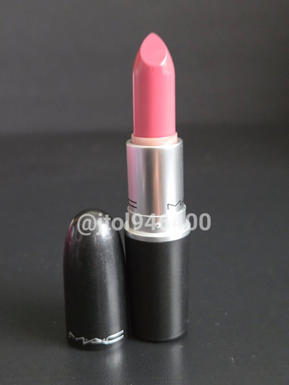 Mac Please Me Lipstick